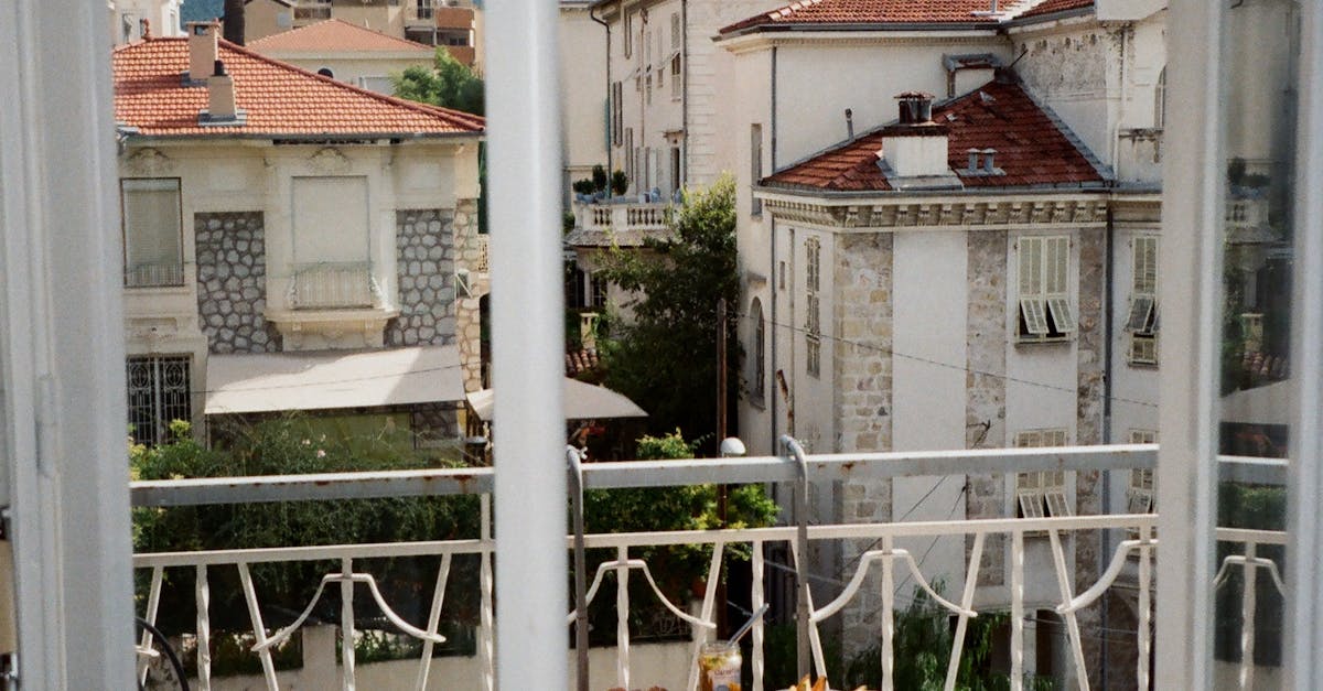 What is the best way to clean a very dirty carpet?